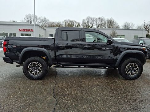 Used 2024 Chevrolet Colorado ZR2 w/ Safety Package image 9