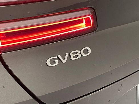 Used 2025 Genesis GV80 2.5T Standard image 8