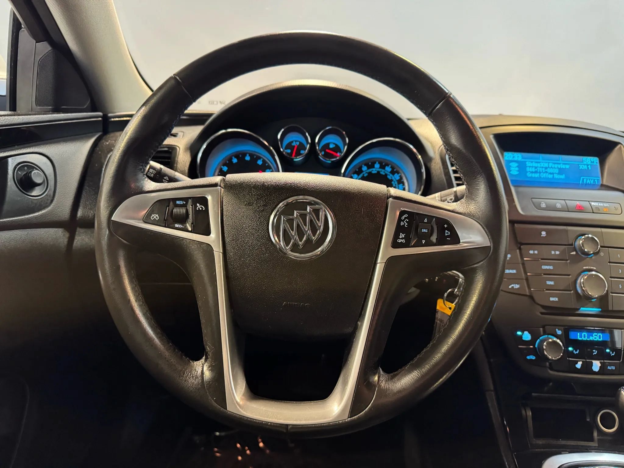 Used 2011 Buick Regal CXL FWD image 11