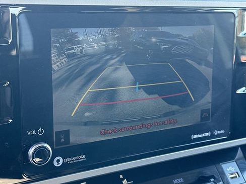 Used 2022 Toyota Tundra SR5 w/ SR5 Convenience Package image 16