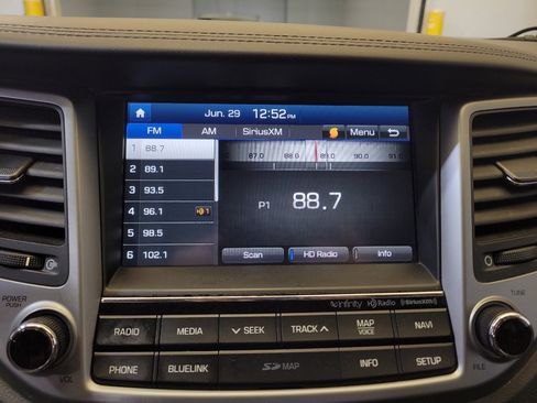 Used 2017 Hyundai Tucson SE Plus w/ Cargo Package AWD/4WD image 25