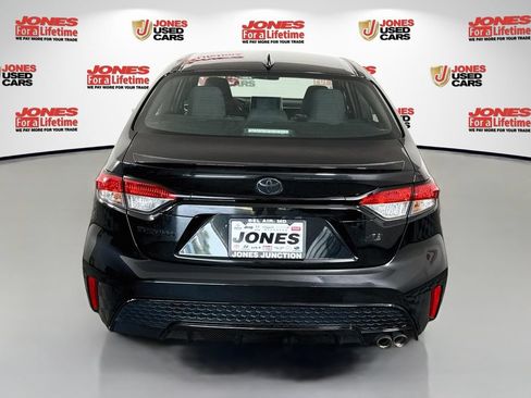 Used 2021 Toyota Corolla SE w/ Carpet Mat Package (TMS) FWD image 13