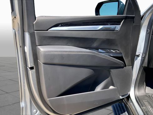 Used 2026 Cadillac Escalade Sport w/ Touring Package AWD/4WD image 22