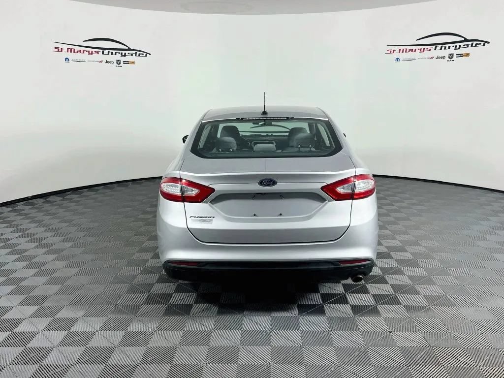 Used 2016 Ford Fusion S FWD image 7