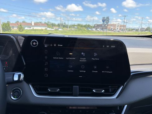 Used 2026 Chevrolet Equinox LT w/ Convenience Package II AWD/4WD image 20