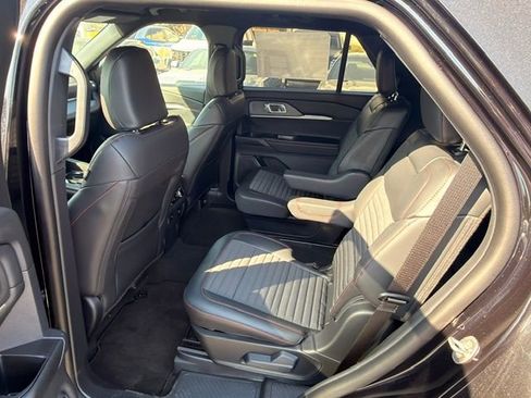 New 2026 Ford Explorer ST-Line w/ ST-Line Street Pack RWD image 13