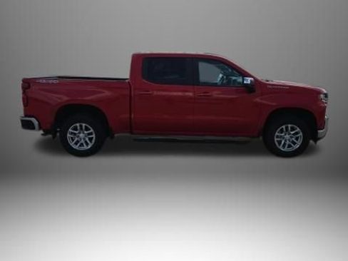 Used 2021 Chevrolet Silverado 1500 LT w/ Convenience Package II AWD/4WD image 3
