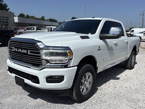 Used 2024 RAM 2500 Laramie w/ Safety Group AWD/4WD image 9