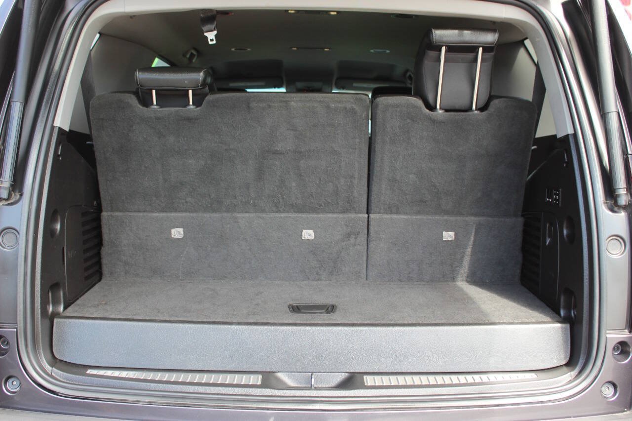 Used 2018 Chevrolet Tahoe Premier RWD image 13