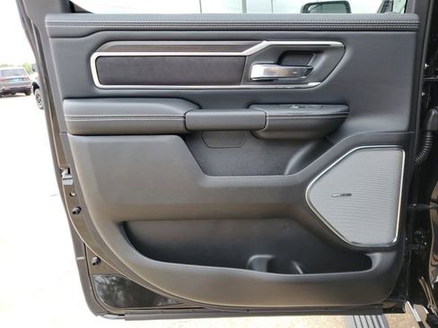 New 2026 RAM 1500 Laramie AWD/4WD image 15