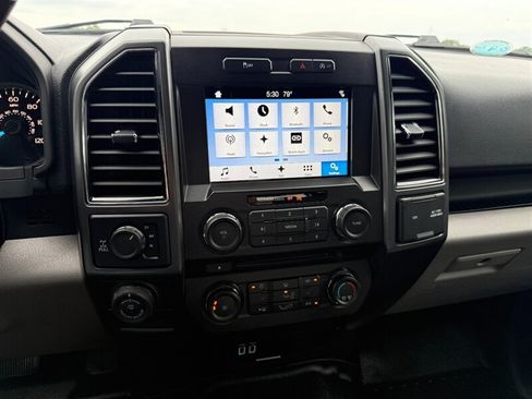 Used 2018 Ford F150 XLT w/ Equipment Group 302A Luxury AWD/4WD image 18