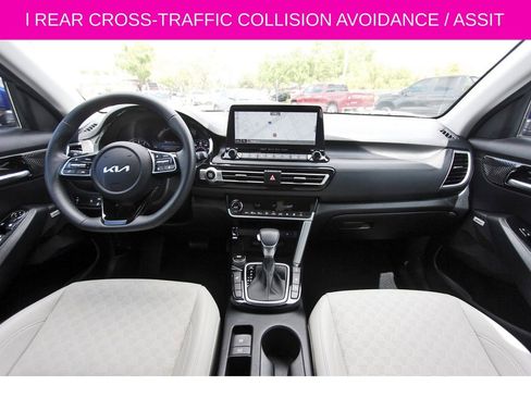 Used 2023 Kia Seltos SX w/ SX Sunroof Package AWD/4WD image 10