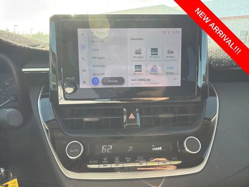 Used 2024 Toyota Corolla LE FWD image 9