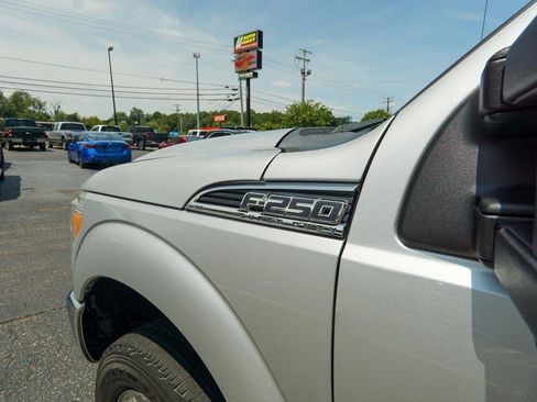 Used 2015 Ford F250 XLT AWD/4WD image 8
