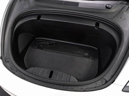 Used 2020 Tesla Model 3 Standard Range Plus image 48