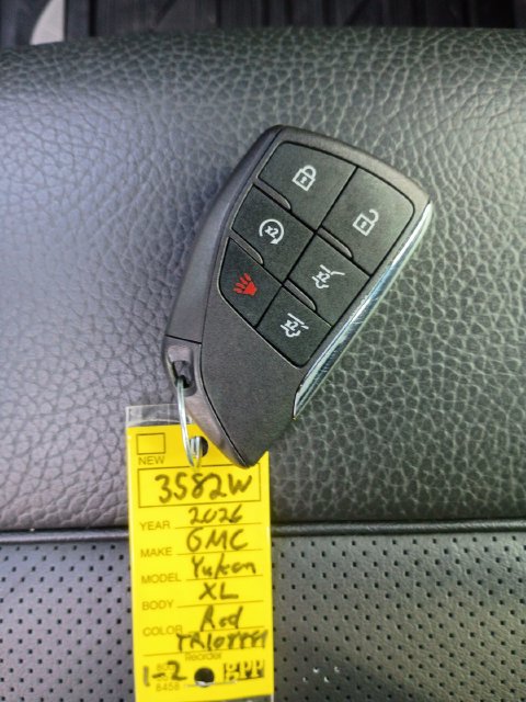 Used 2026 GMC Yukon XL Denali AWD/4WD image 28