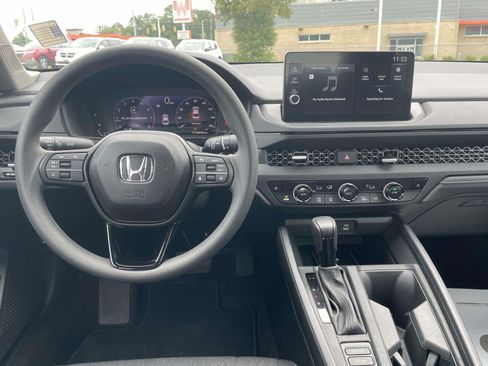 Used 2026 Honda Accord SE image 11
