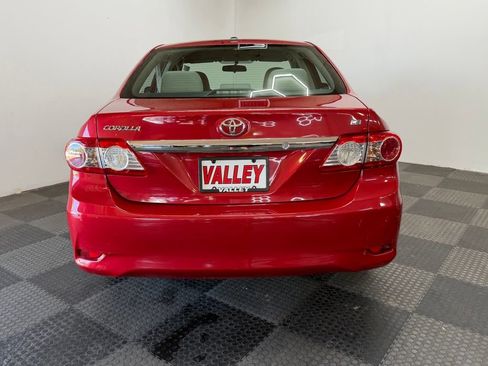 Used 2012 Toyota Corolla LE FWD image 5