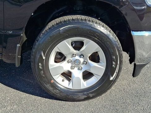 Certified 2023 RAM 1500 Big Horn AWD/4WD image 11