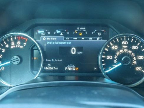 Used 2019 Ford F150 Lariat w/ Equipment Group 502A Luxury image 32