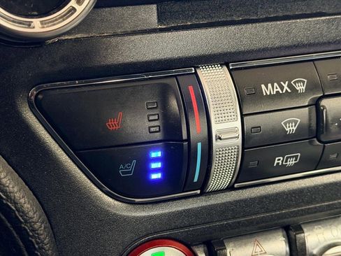 Used 2019 Ford Mustang GT Premium w/ Ford Safe & Smart Package image 22