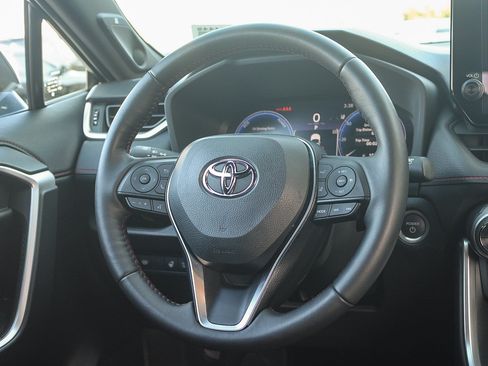 Used 2024 Toyota RAV4 XSE w/ Weather Package AWD/4WD image 16