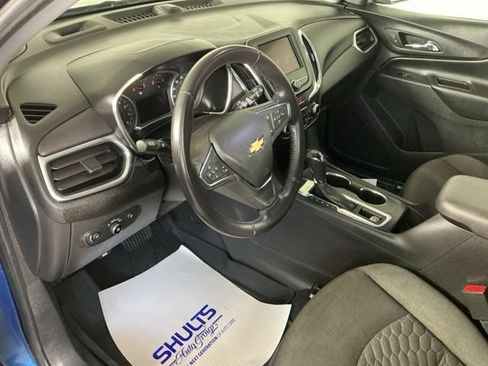 Used 2020 Chevrolet Equinox LT w/ Driver Convenience Package AWD/4WD image 8