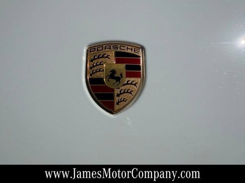 Used 2021 Porsche Taycan 4S AWD/4WD image 12
