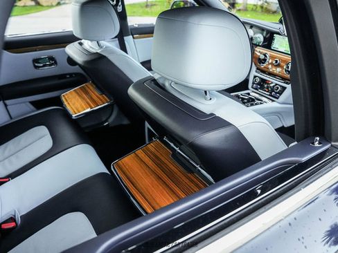 Used 2022 Rolls-Royce Ghost AWD/4WD image 51