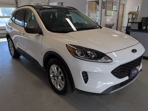 Used 2022 Ford Escape SE w/ Convenience Package AWD/4WD image 7