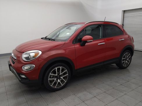 Used 2018 FIAT 500X Trekking image 2