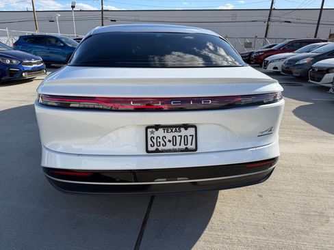 Used 2023 Lucid Air Touring image 6