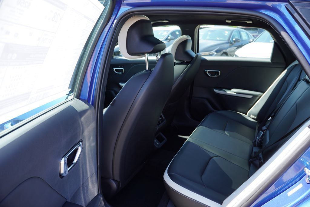 New 2026 Kia K4 GT-Line Turbo FWD image 11