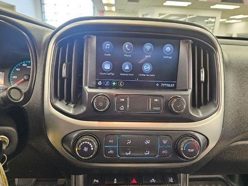 Used 2021 Chevrolet Colorado LT w/ Fleet Safety Package AWD/4WD image 14