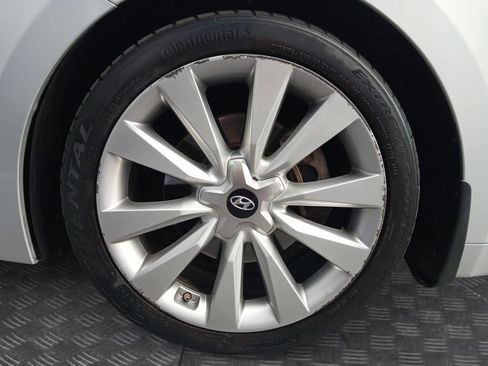 Used 2014 Hyundai Azera Limited w/ Option Group 02 FWD image 23