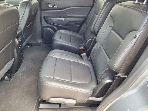 Used 2023 GMC Acadia SLT w/ Elevation Edition FWD image 26