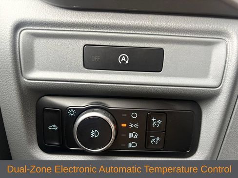 Used 2025 Ford F150 XLT w/ Equipment Group 301A Standard RWD image 4