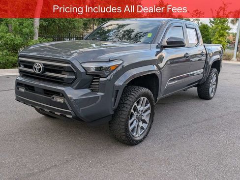 Certified 2025 Toyota Tacoma SR5 RWD image 9