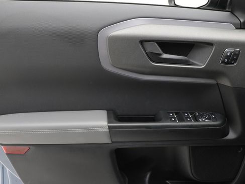 Used 2025 Ford Bronco Sport Badlands image 15