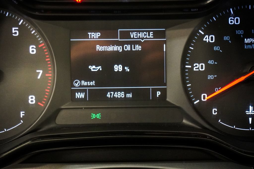Used 2025 Chevrolet Trax LS FWD image 30