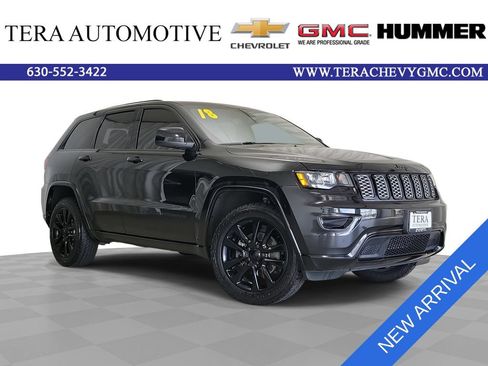 Used 2018 Jeep Grand Cherokee Altitude AWD/4WD image 1