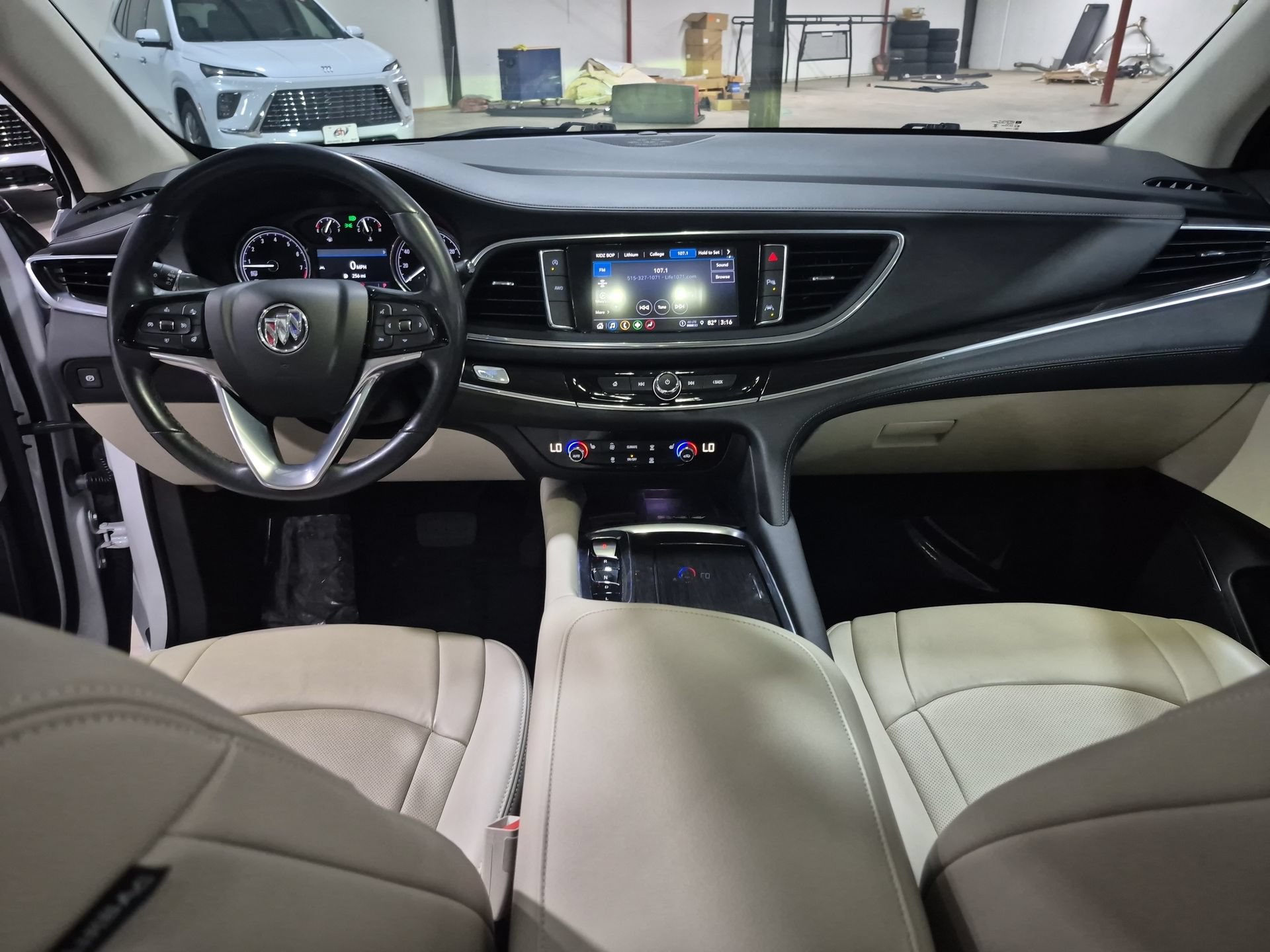 Used 2024 Buick Enclave Essence w/ Experience Buick Package AWD/4WD image 19