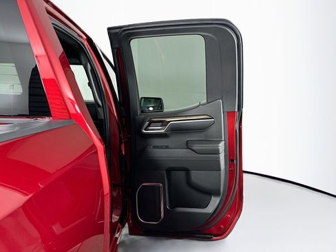 Used 2023 GMC Sierra 1500 Elevation image 28