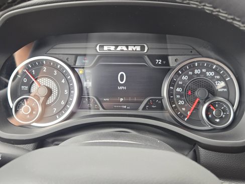 New 2026 RAM 1500 Big Horn AWD/4WD image 13