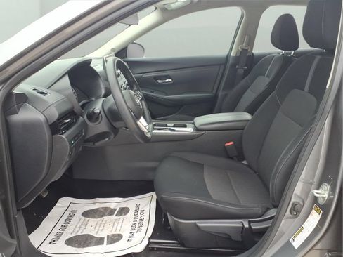 Used 2024 Nissan Sentra SV FWD image 27