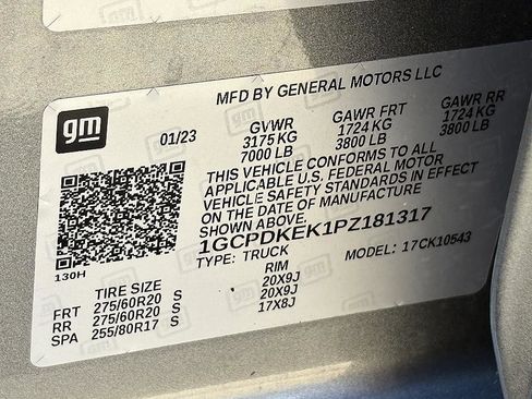 Used 2023 Chevrolet Silverado 1500 LT AWD/4WD image 23