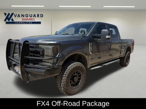 Used 2020 Ford F250 XL w/ STX Appearance Package image 2