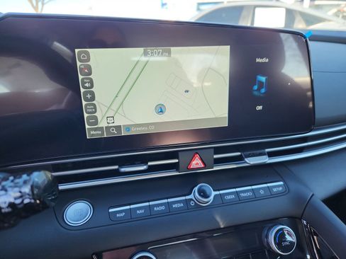 New 2026 Hyundai Elantra Limited image 18