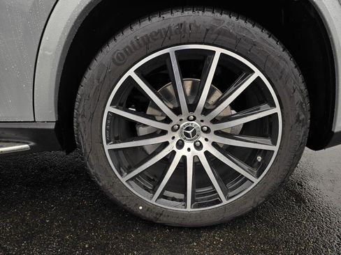 New 2026 Mercedes-Benz GLS 580 GLS 580 image 21