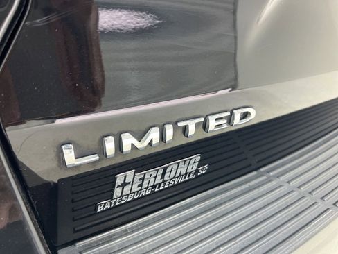 Used 2021 Ford Expedition Limited image 31